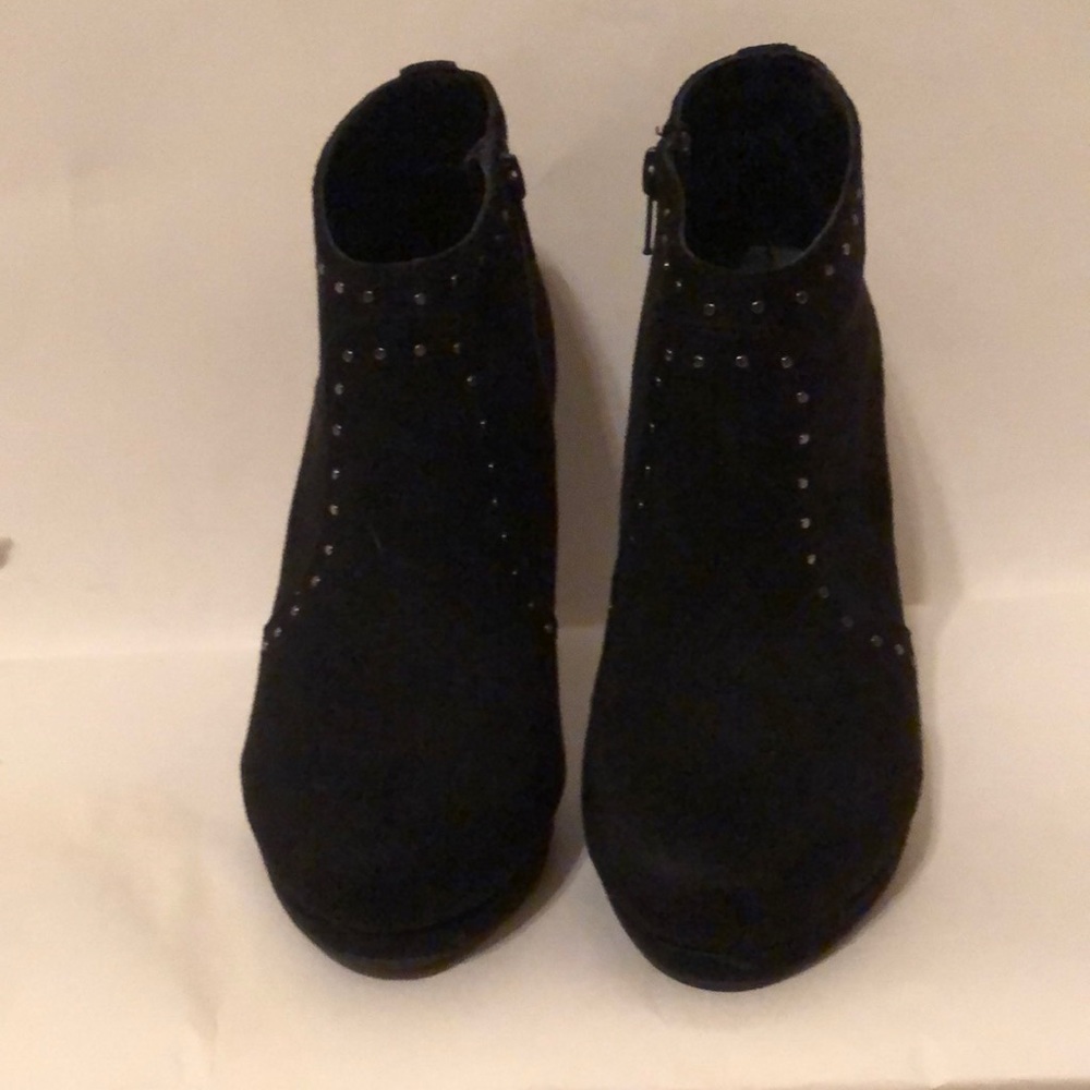 Size 8 bootie